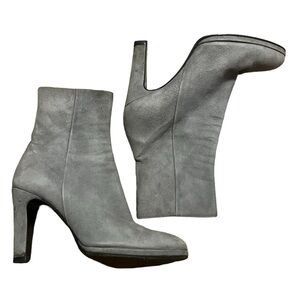 Barney’s New York Co-op gray suede side zip high heel short boot Made in Italy
